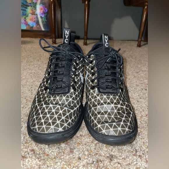 Nike Lunarlon GEO Sky High NYC New York Running Shoes Sz 7.5 Womens - Picture 4 of 10